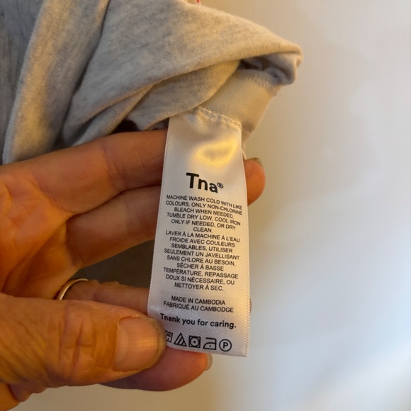 Ladies Tna Medium Aritzia grey Chill Malibu dress tank dress ruched vacation‎ - Picture 3 of 4